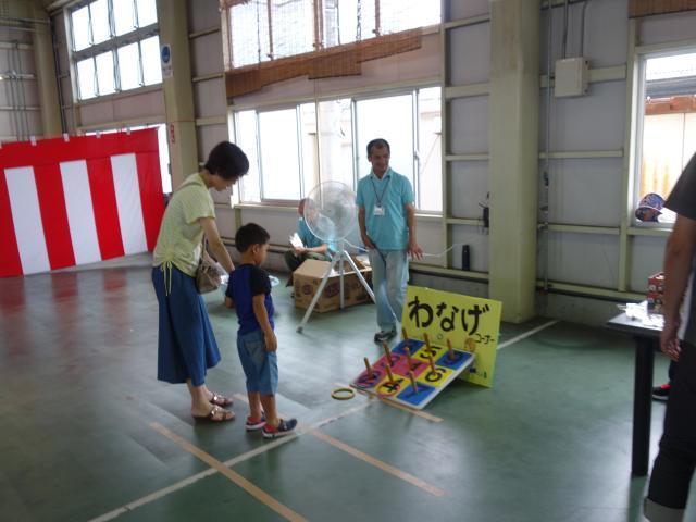 今回初めての登場の輪投げも大人気